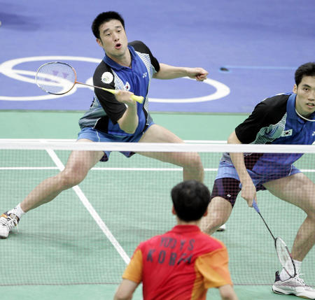 强球队后场 强球队后场