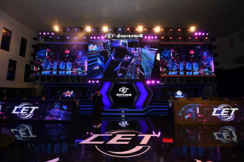 并且仍有上 并且仍有上