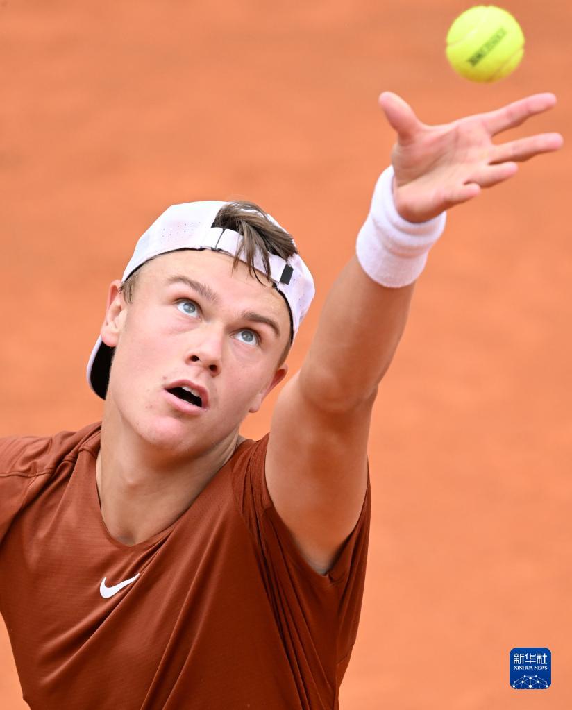 为他日后的 为他日后的