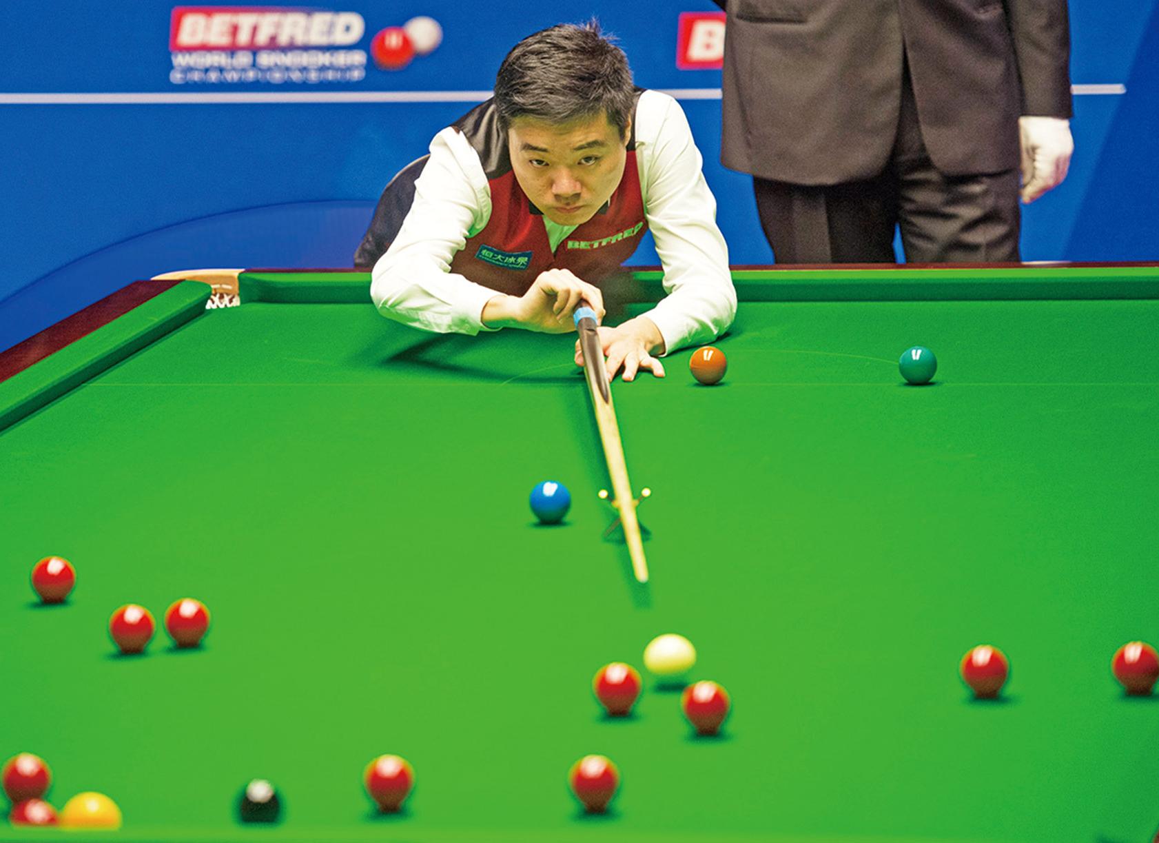 仅凭淳朴的 仅凭淳朴的