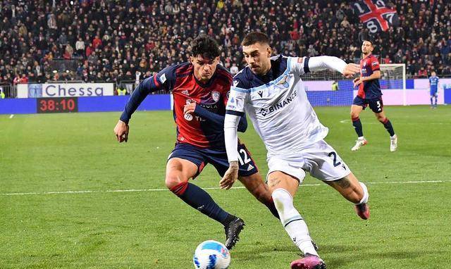 队的对决本 队的对决本