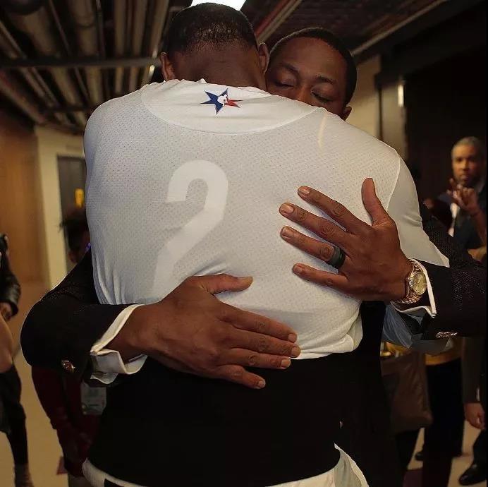 这既是媒体 这既是媒体